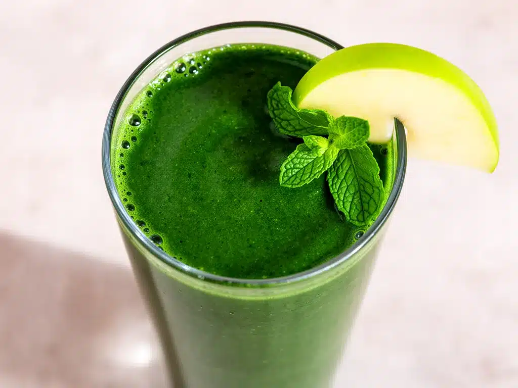 Grüner Detox-Smoothie: 5 Min. Rezept 4 Grüner Detox-Smoothie preparation steps
